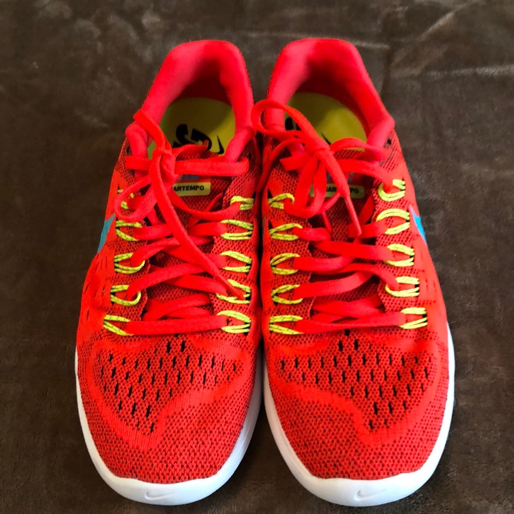 Nike Running Tennis Shoe